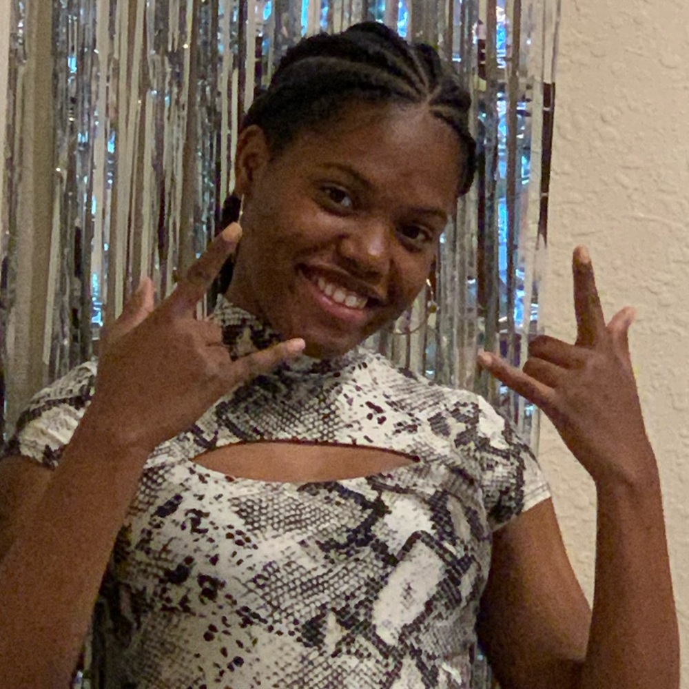 Meet your Posher, Herthesia